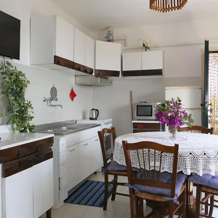 Casetta In Campagna By Interhome Holiday home Sanremo