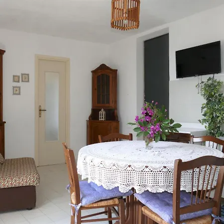 Casetta In Campagna By Interhome Holiday home Sanremo